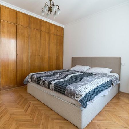 Ferhadija Premium Apartment Sarajevo Luaran gambar