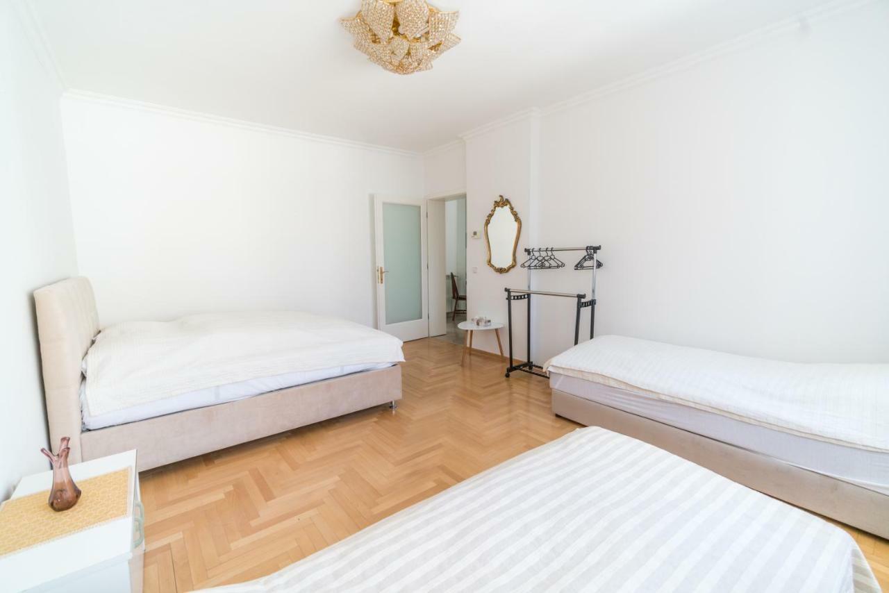 Ferhadija Premium Apartment Sarajevo Luaran gambar