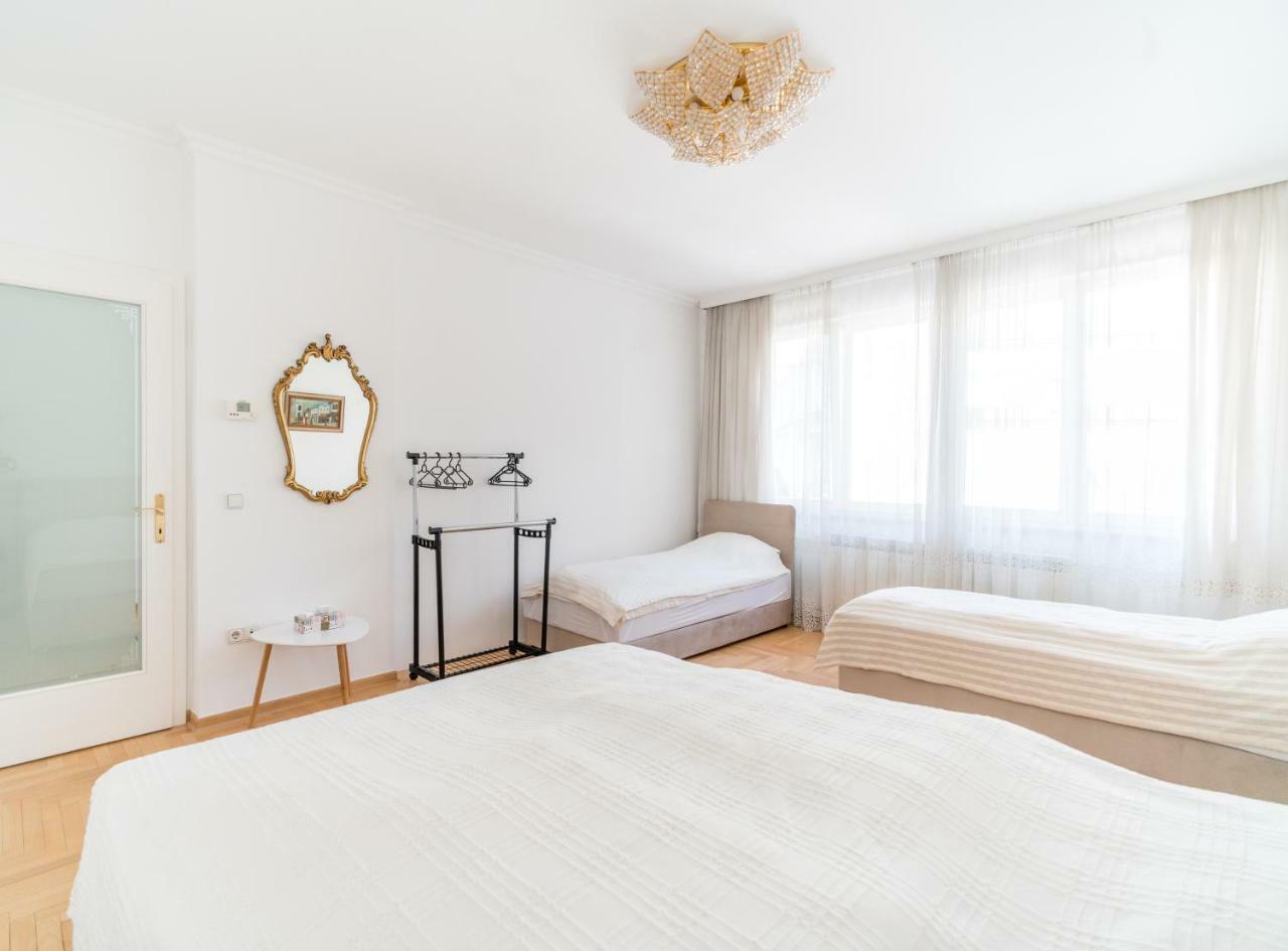 Ferhadija Premium Apartment Sarajevo Luaran gambar