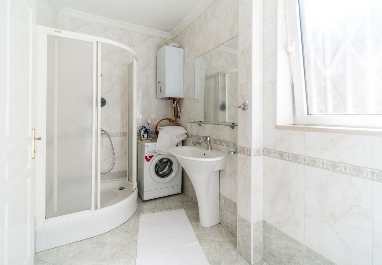 Ferhadija Premium Apartment Sarajevo Luaran gambar